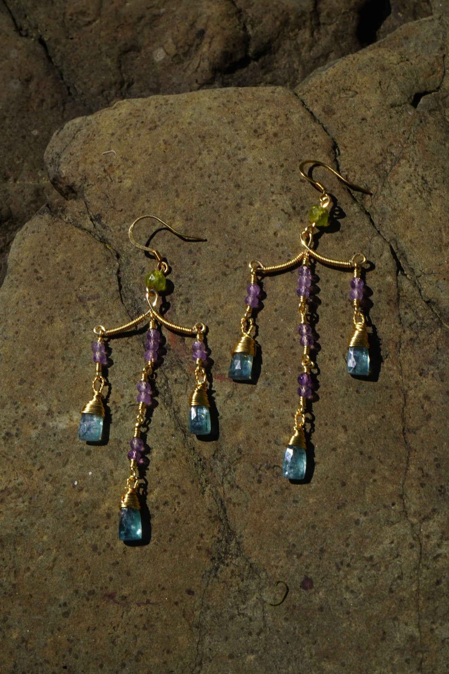 Jin Dangle Earrings